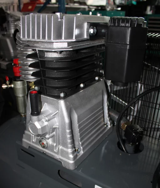 Компрессор GTM KCH2090-200L, 760л/мин, 10 бар, 2 цилиндра