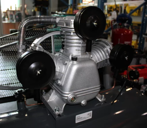 Компрессор GTM KC3090-220L 220 л, 10 бар, 3 цилиндра