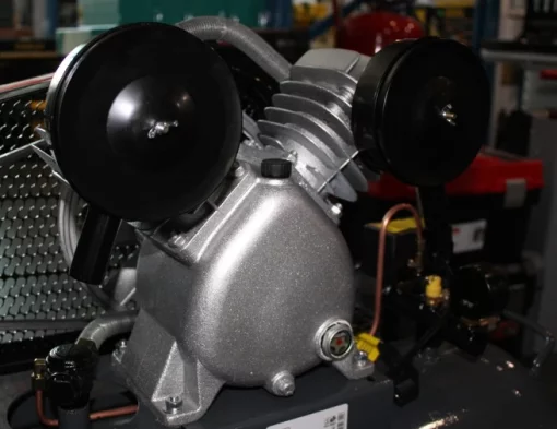 Компресор рес-100л 440/320л/хв 2,2кВт 10бар 220В 2 циліндри V-под.