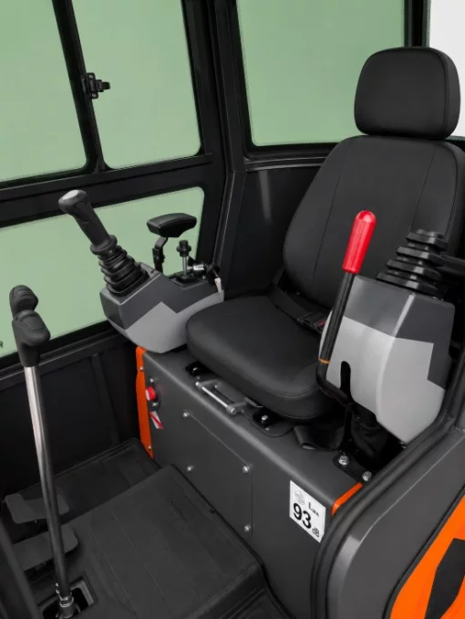 Мини-экскаватор GTM G-Tex 1200C, 1200 кг, 10,2 л.с., с кабиной