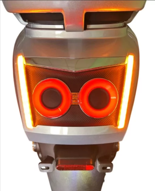 Електроскутер GTM Flex, 1500Вт, 72V, 26Ah, швидкість 60км/год, запас ходу 80км