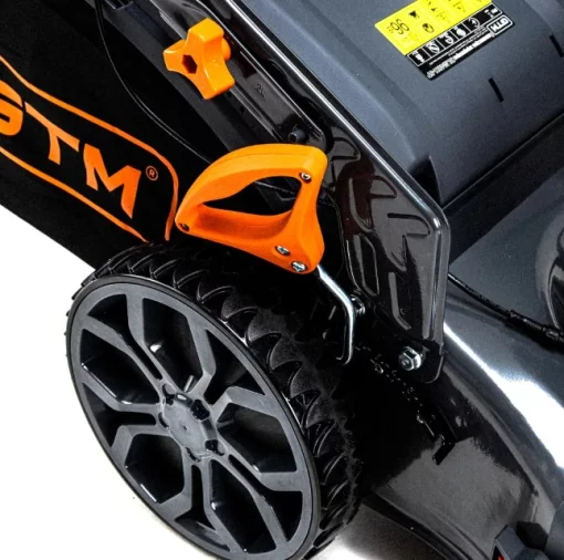 Газонокосилка аккумуляторная GTM BLM48H-SP, 2*18В, ширина скашивания 48см, самоходная +АКБ 4А*ч-2шт., ЗУ-2шт.