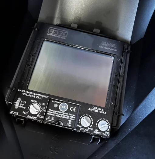 Маска зварювальника GTM Titanium, Хамелеон