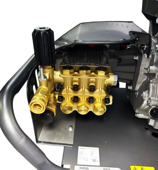 Мойка высокого давления GTM 18G36-15A бензиновая 15 л.с., 248 бар